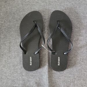 Old Navy Black Flip Flops